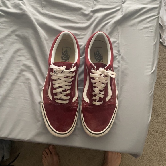 Maroon Old Skool Vans - Picture 2 of 4